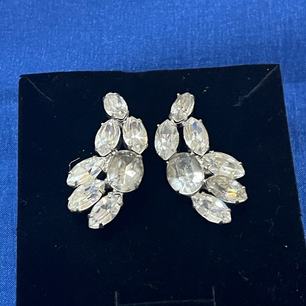 Vintage Juliana rhinestone earrings